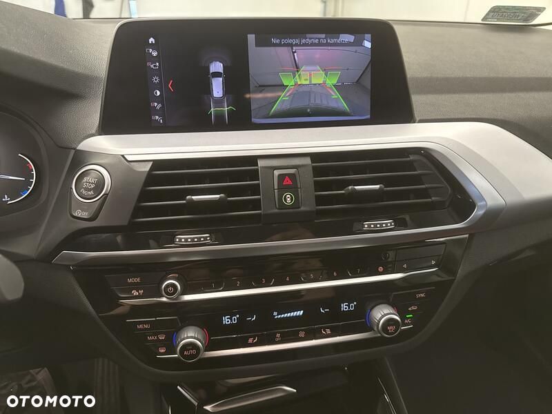 BMW X3 xDrive20i GPF - 15