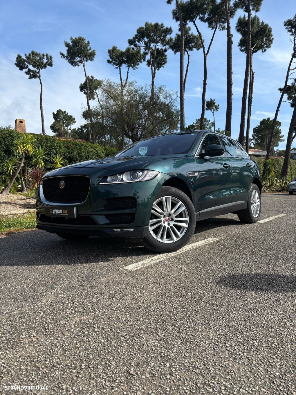 Jaguar F-Pace 20d AWD Aut. Portfolio - 1