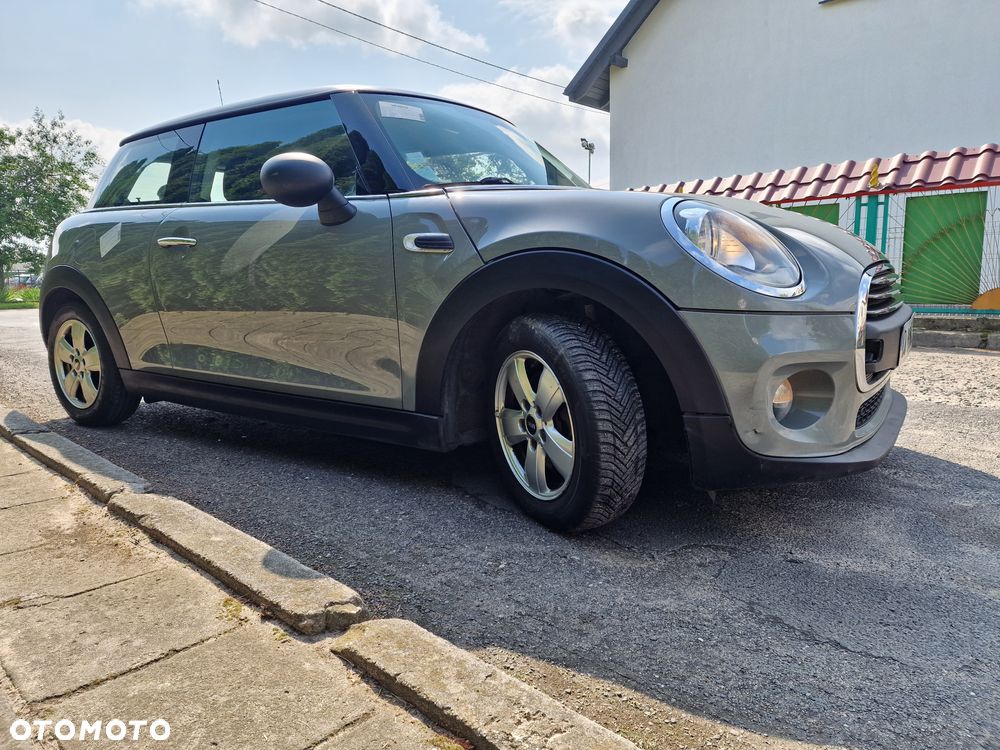 MINI ONE D Metropolitan - 32