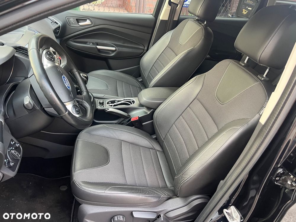 Ford Kuga 2.0 TDCi 4x4 Titanium - 9