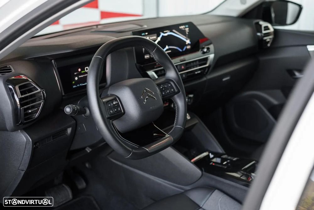 Citroën e-C4 50 kWh Autonomia Conforto Plus - 24