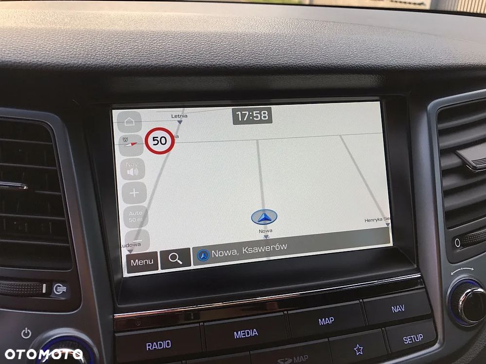 Hyundai Tucson 1.6 GDI BlueDrive GO 2WD - 13