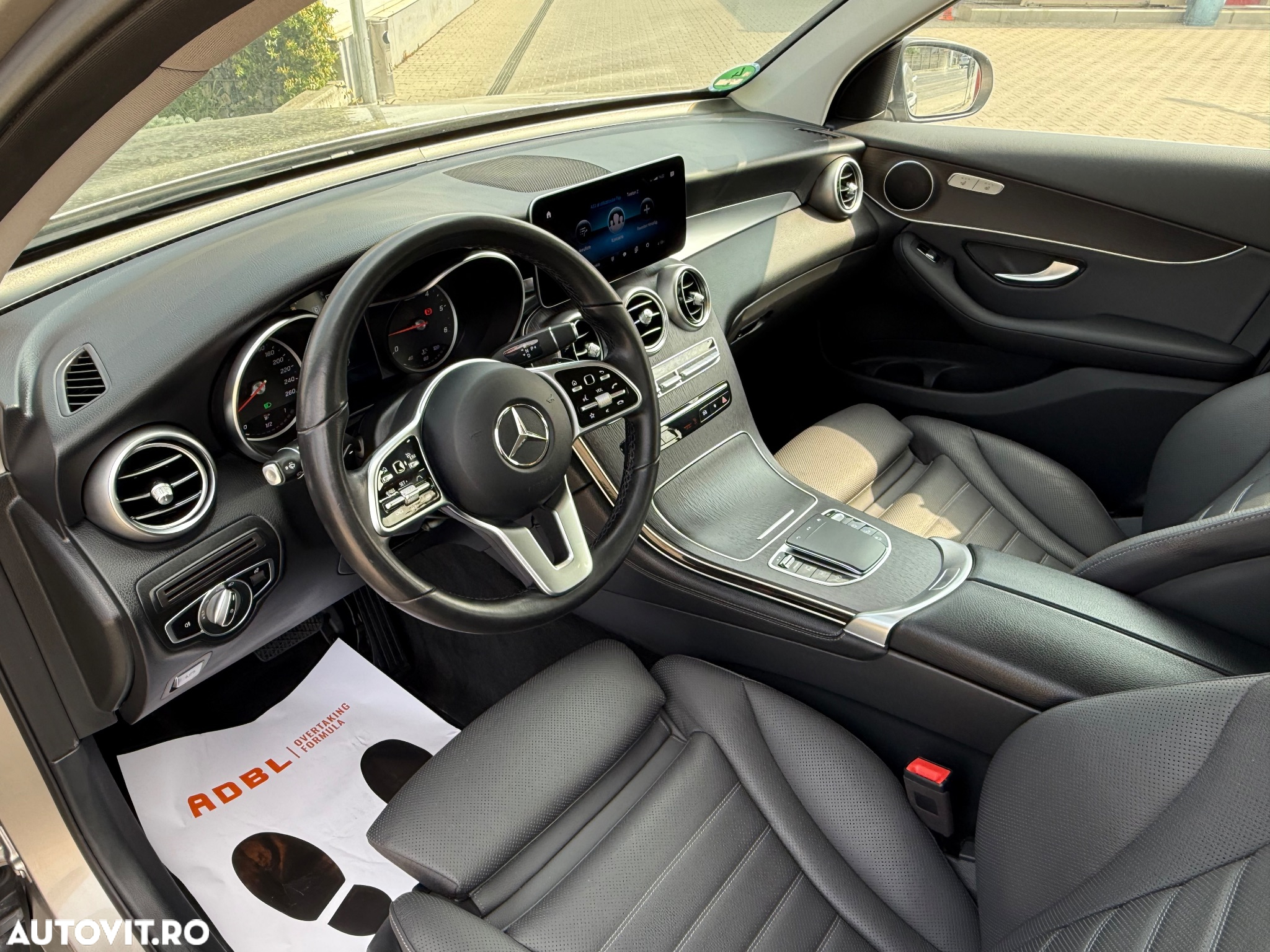 Mercedes-Benz GLC 220 d 4Matic 9G-TRONIC Exclusive - 3