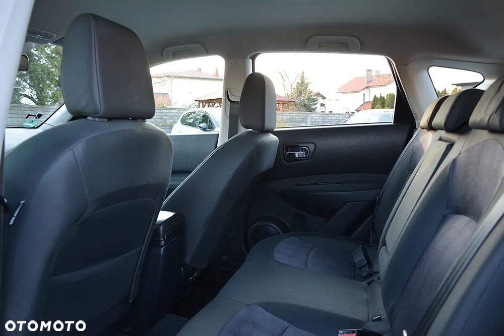 Nissan Qashqai - 23