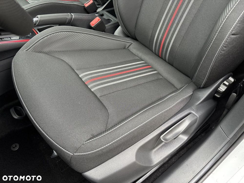 Skoda Fabia 1.0 TSI Monte Carlo DSG - 13