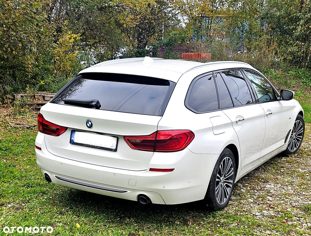 BMW Seria 5 520d Luxury Line sport - 3