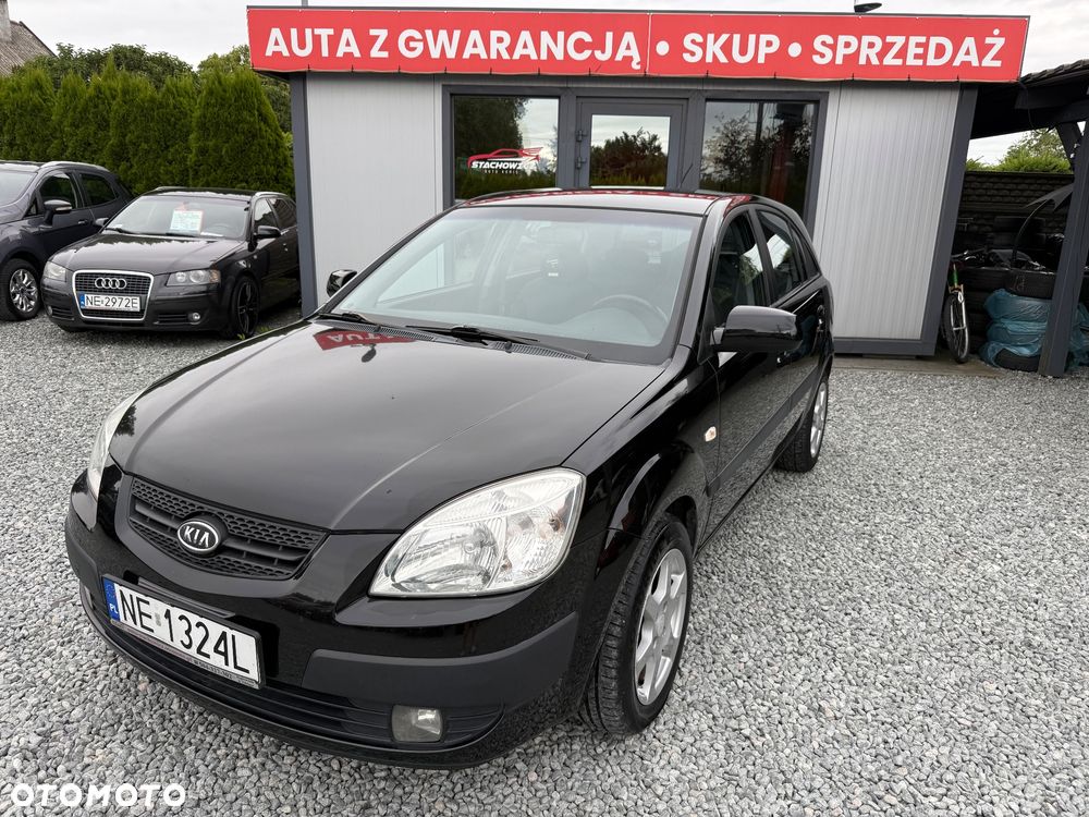 Kia Rio - 19