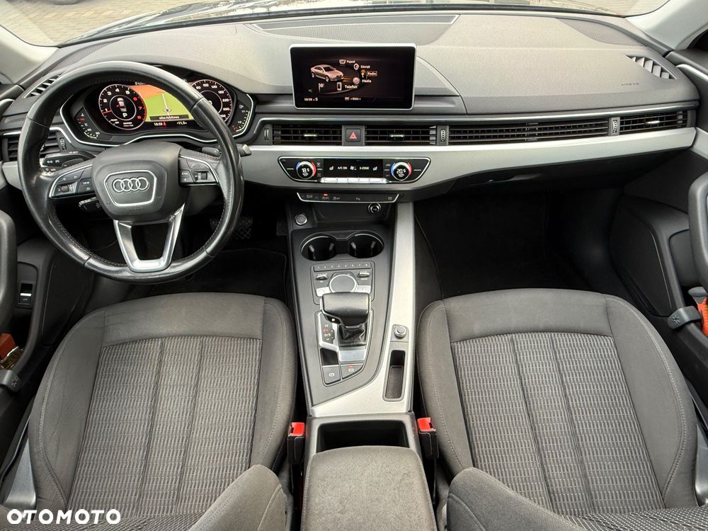 Audi A4 Limousine - 9