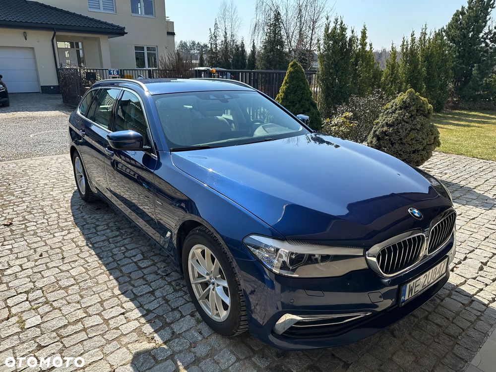 BMW Seria 5 520d Luxury Line sport - 8