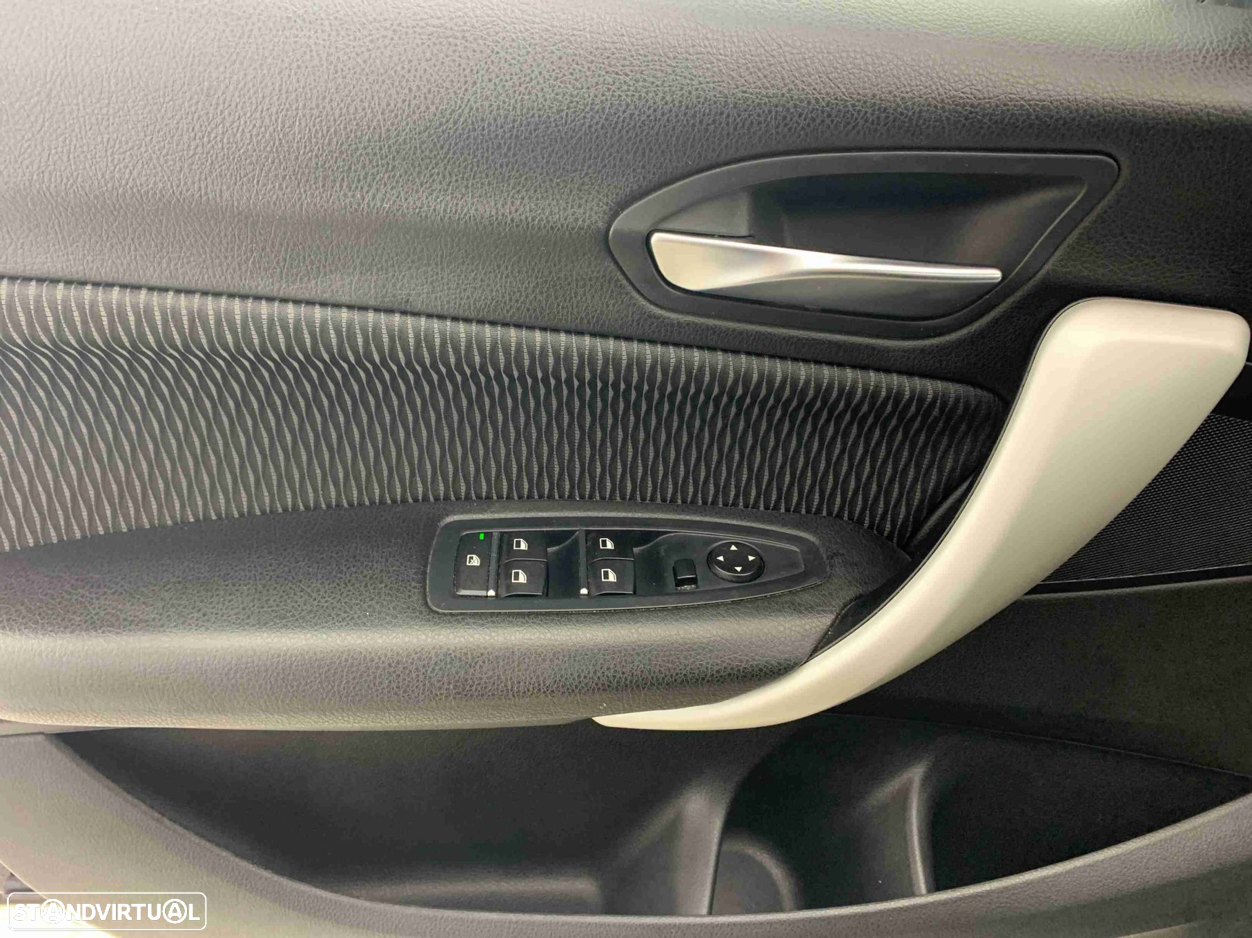 BMW 116 d Advantage - 13