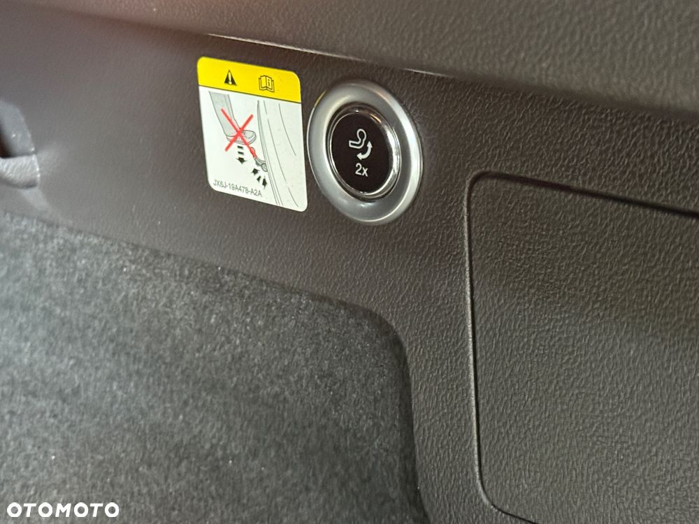 Ford Kuga 2.0 TDCi 4WD Titanium - 14