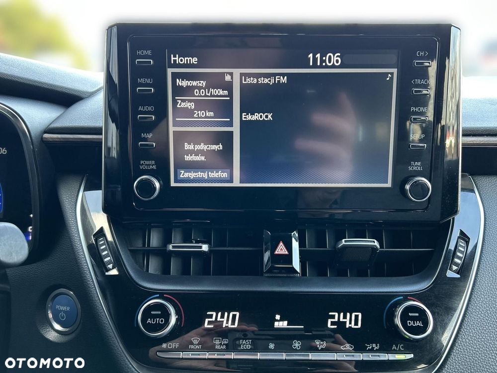 Toyota Corolla 1.8 Hybrid Comfort - 18