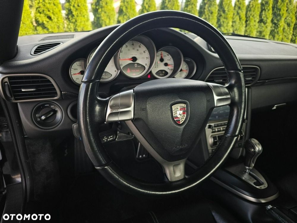 Porsche 911 - 12