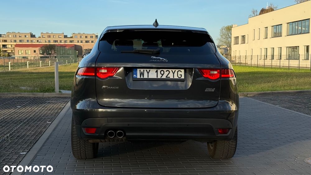 Jaguar F-Pace 20d AWD Prestige - 4