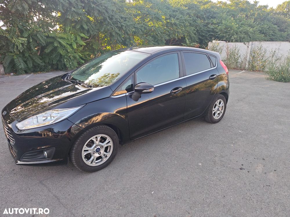 Ford Fiesta 1.6 TDCI DPF Titanium - 2