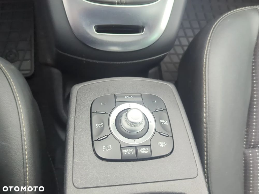 Renault Grand Scenic Gr 1.6 dCi Energy Bose Edition S&S - 31