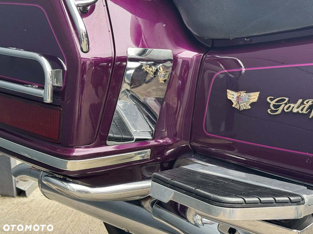 Honda GL - 32