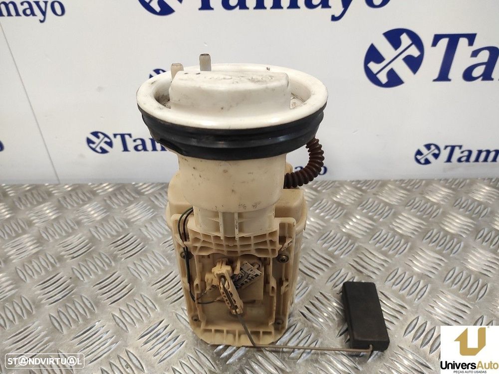 SENSOR DE COMBUSTÍVEL VOLKSWAGEN POLO 2002 -6Q0919051C - 2