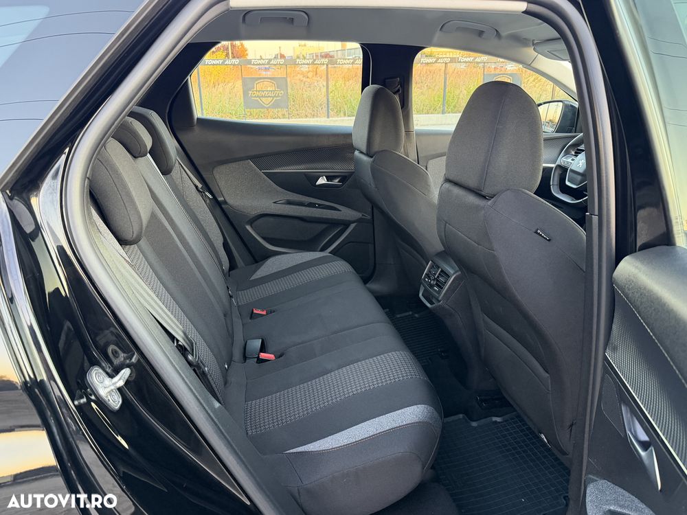 Peugeot 3008 PureTech 130 Stop & Start GPF EAT8 Active Pack - 15