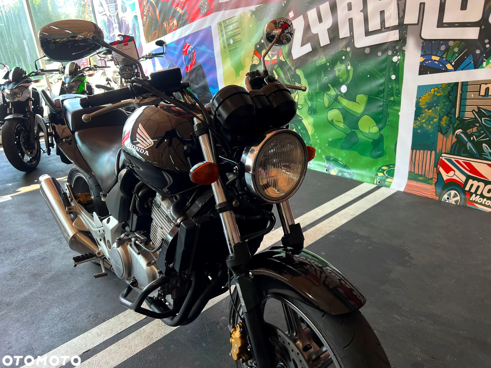 Honda CBF - 6