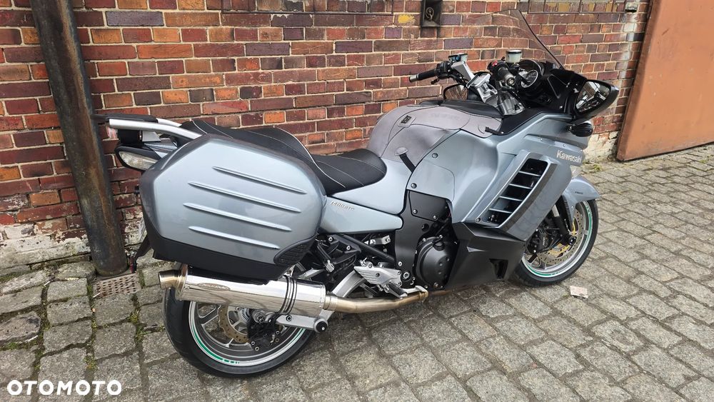Kawasaki GTR - 21