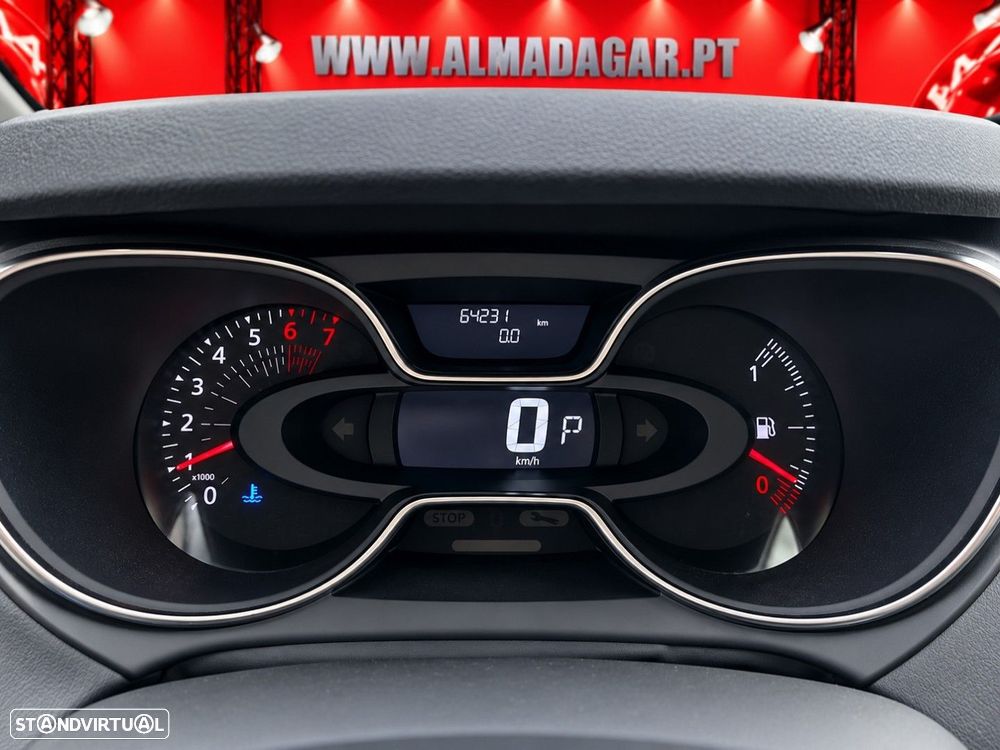 Renault Captur 1.2 TCe Initiale Paris EDC - 18