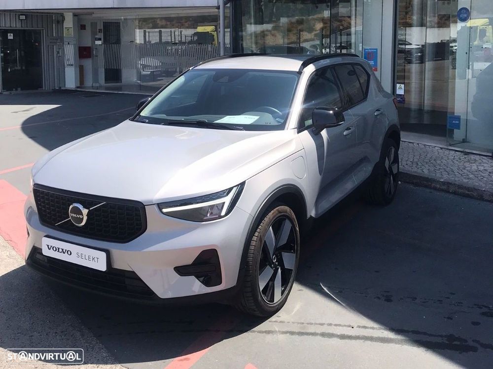Volvo XC 40 1.5 T5 PHEV Plus Dark - 1