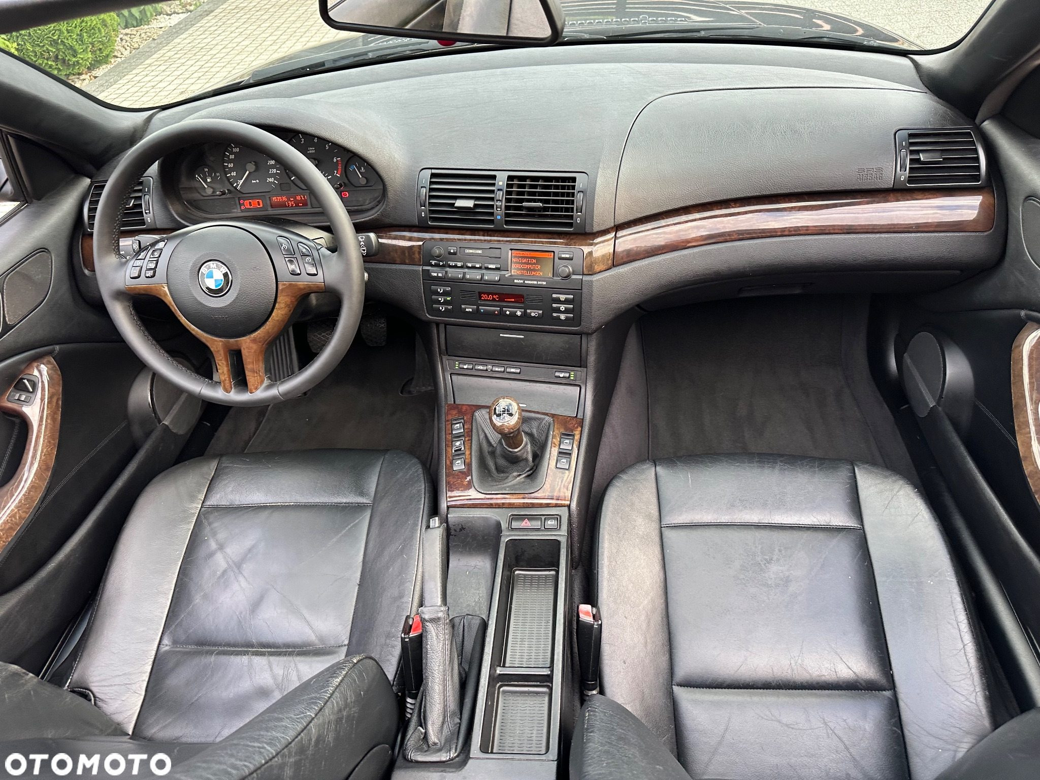 BMW Seria 3 318i Cabrio - 35