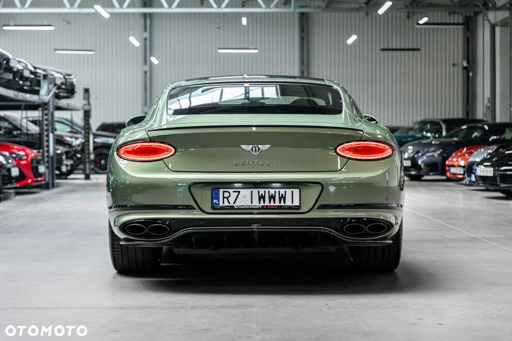 Bentley Continental GT - 10