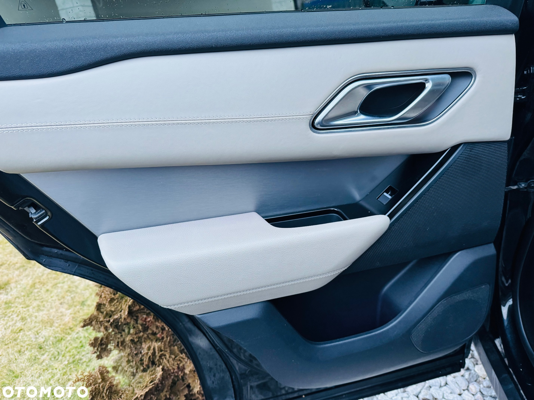 Land Rover Range Rover Velar 2.0d R-Dynamic HSE - 17