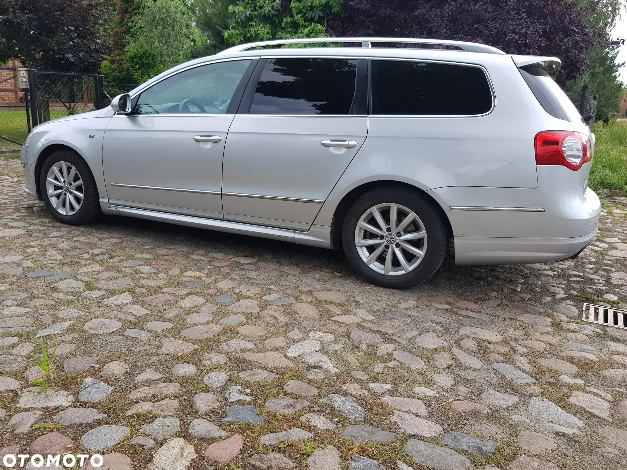 Volkswagen Passat Variant 1.8 TSI Automatik R-Line Edition - 3