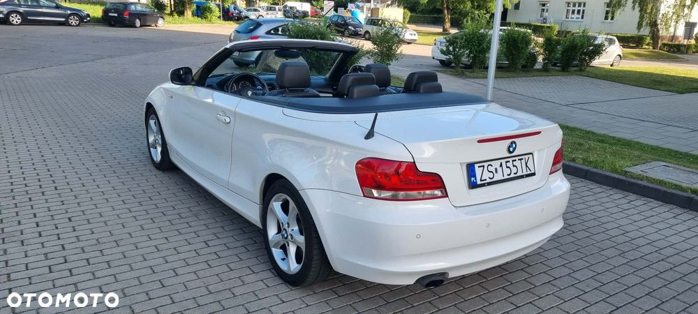 BMW Seria 1 118i - 4