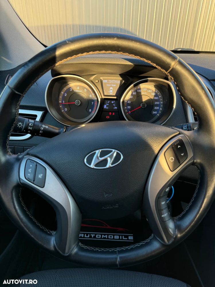 Hyundai i30 1.4 White Edition - 16