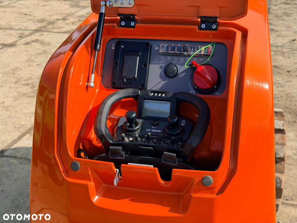 Husqvarna LP9505 - 5