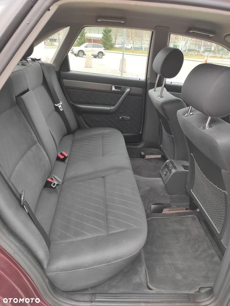 Audi A6 Limousine - 12