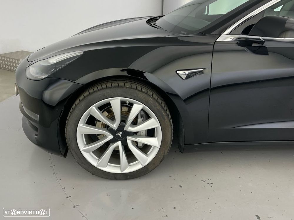 Tesla Model 3 Performance Dual Motor AWD - 19