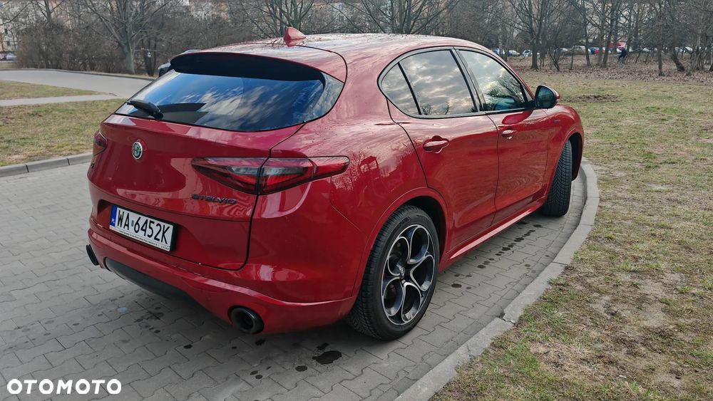 Alfa Romeo Stelvio 2.0 Turbo Veloce Q4 - 6