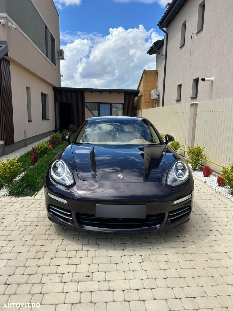 Porsche Panamera 3.0 PDK 4S - 30