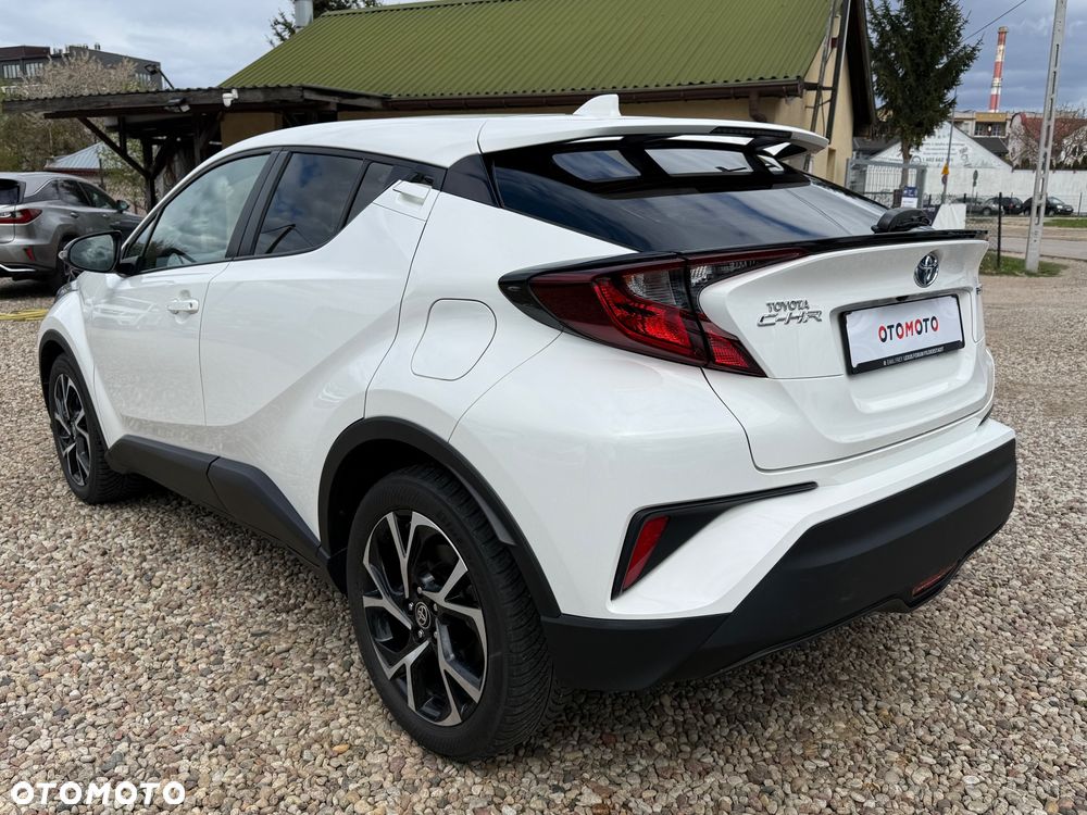 Toyota C-HR - 10