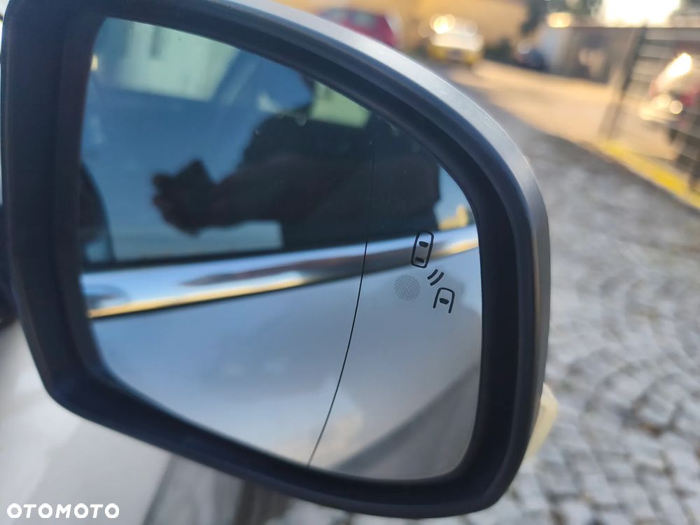 Ford Mondeo 2.0 TDCI Business Edition - 31