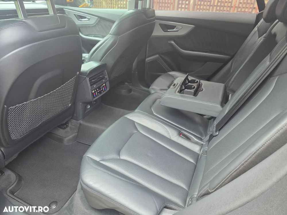 Audi Q8 3.0 50 TDI quattro Tiptronic MHEV - 17