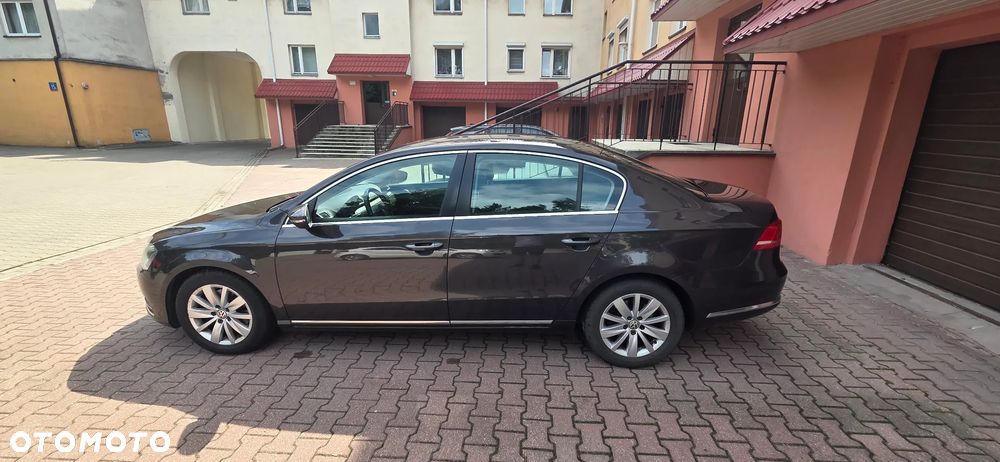 Volkswagen Passat 1.8 TSI Comfortline - 6