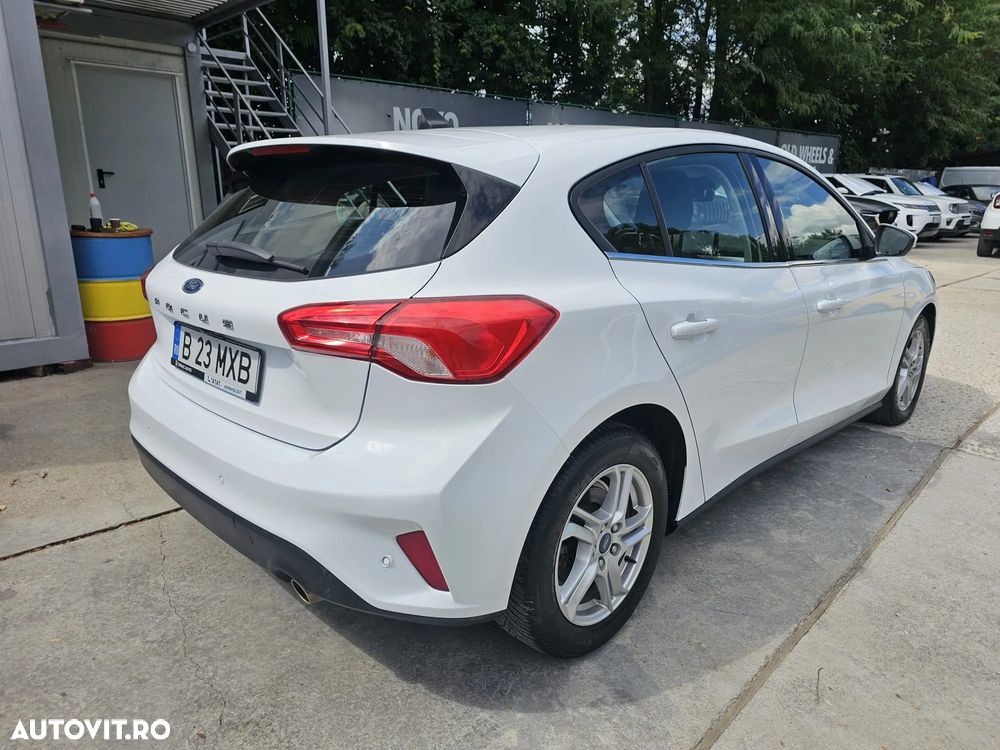 Ford Focus 1.0 EcoBoost Connected - 6