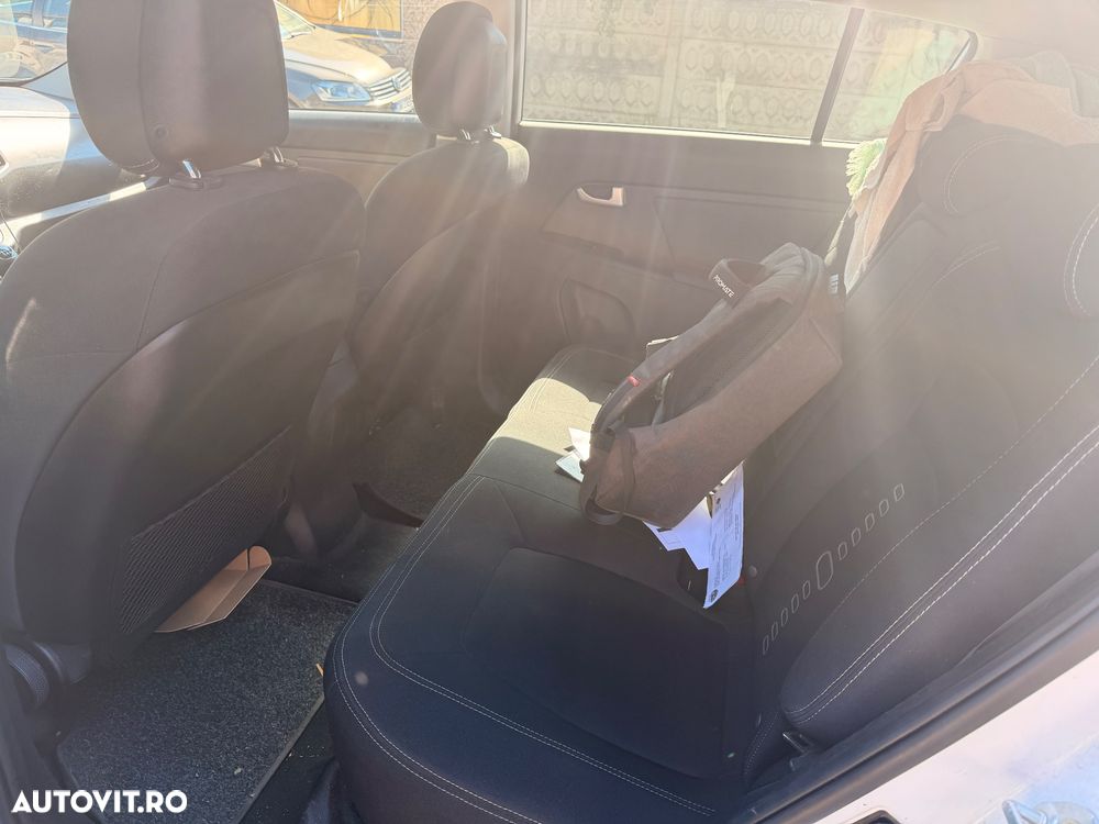 Kia Sportage - 4
