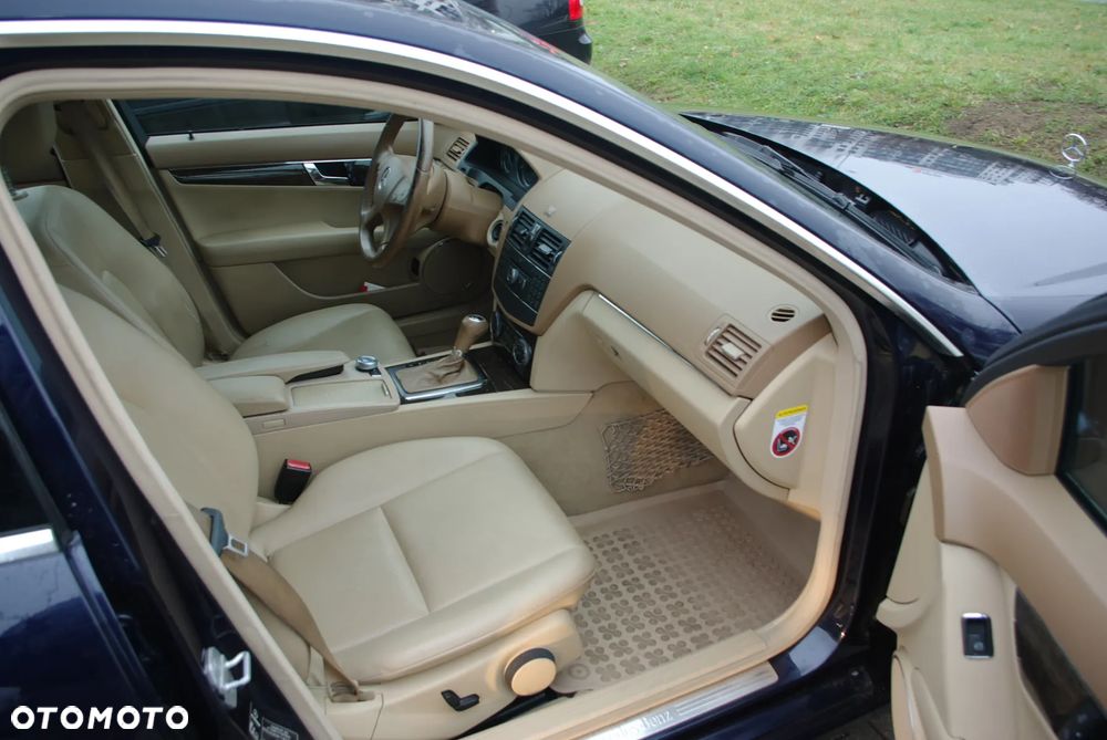 Mercedes-Benz Klasa C - 6