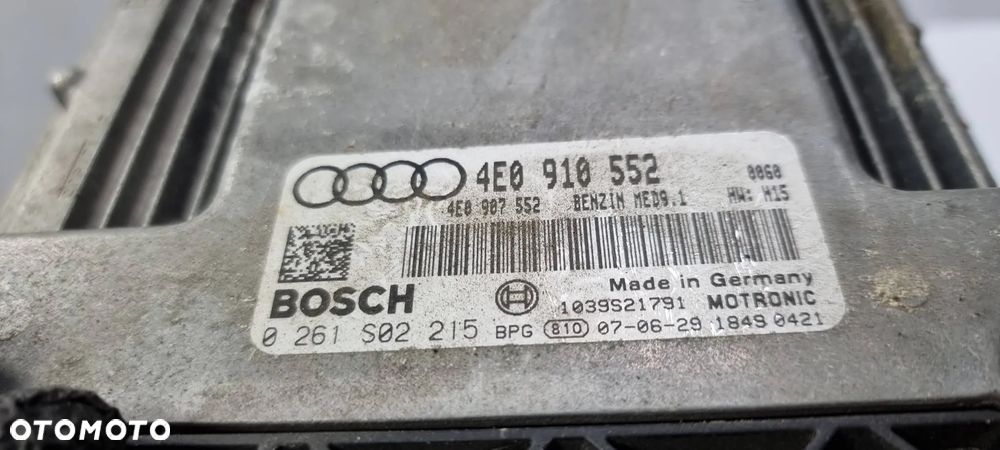 Moduł sterownik komputer silnika 4E0907552 Audi A8 S8 D3 4E - 5