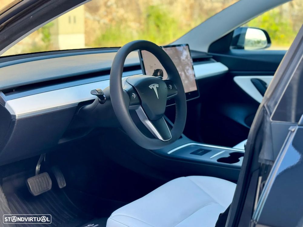 Tesla Model 3 Standard Range Plus RWD - 6