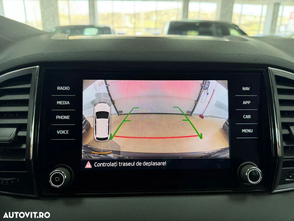 Skoda Karoq 1.6 TDI SCR DSG Style - 33