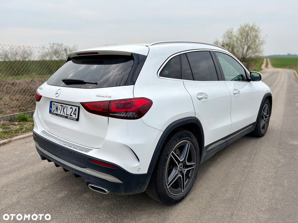 Mercedes-Benz GLA 250 4-Matic AMG Line - 4