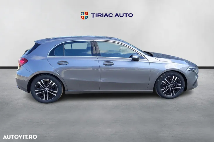 Mercedes-Benz A 180 7G-DCT - 4